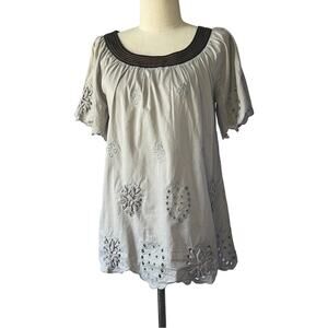 Anthropologie Hazel gray short sleeve eyelet top